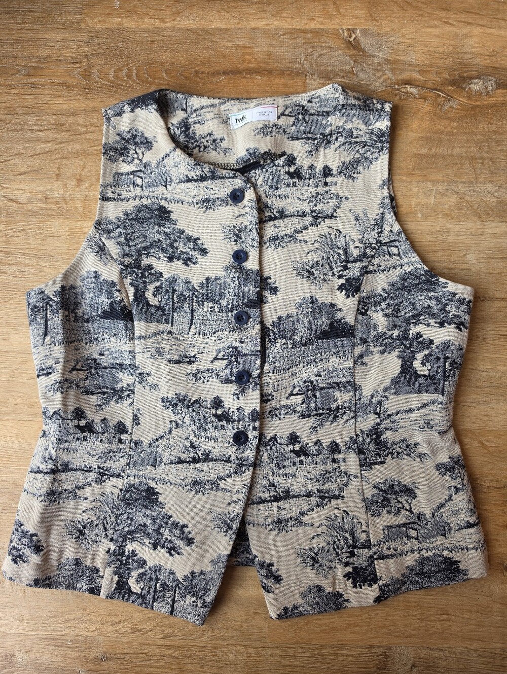 NWOT Twik By Simons Tapestry Suit Vest Size M